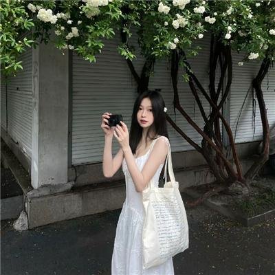 山村姐妹